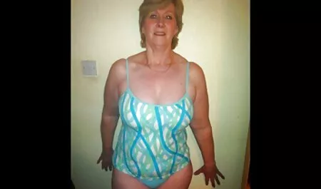 Dos hombres en el sofá videos latinos caseros xxx