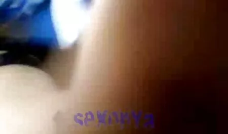 Los dos traen chicos con la lengua para correrse trio xxx latino