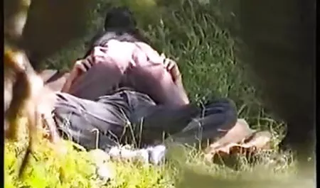 La joven pelirroja pequeña. hermanos latinos xxx