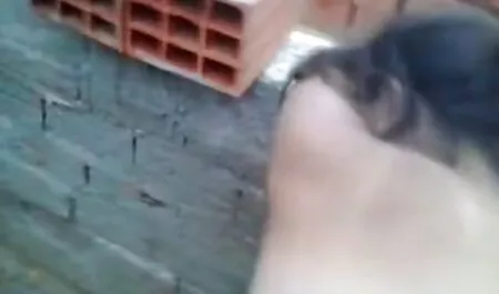 Dos videos de sexo amateur latino estudiantes teniendo sexo con profesores.