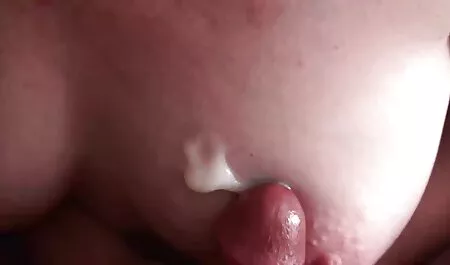 Sexo en medias, está en recuperación después de una ducha y videos xxx gratis en español latino con su amante