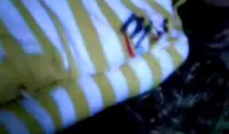 Negro, ropa blanca adulador Lamiendo en el baño xexo latino