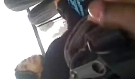 Mamá, bajando las escaleras ha accedido a traer hasta tres personas del videos xxx gratis latino pueblo al ático