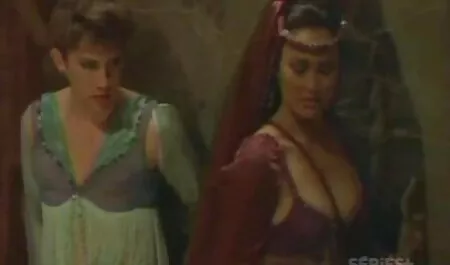 Hermosa falda marrón, en videos de sexo latino la naturaleza.
