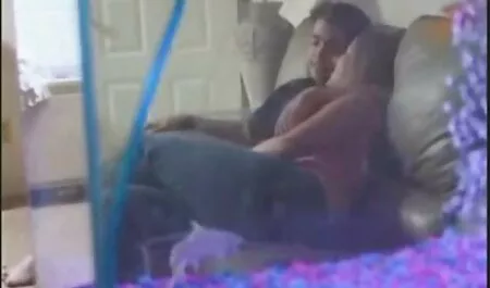 Shy Riley tomó parte en el sex mex latino esclavo.