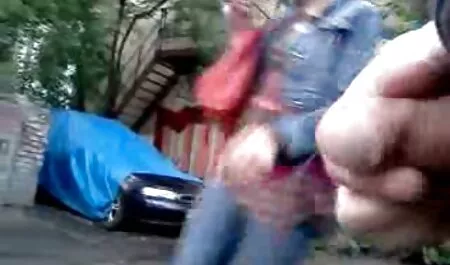 Buen videos pornos caseros latinos sexo en una playa solitaria.