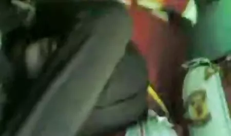 Negro ver dos chicas en frente de porno amateur lat Compañero de cuarto
