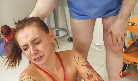 Chica adolescente Tia un porno latino full hd amigo en el parque y darle un piso en la casa