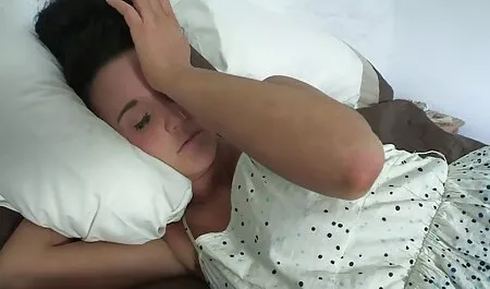 Empanadillas de taxista sexo latino fritas en el coche