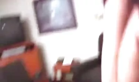 Estudiantes anal amateur latino con tacones altos.